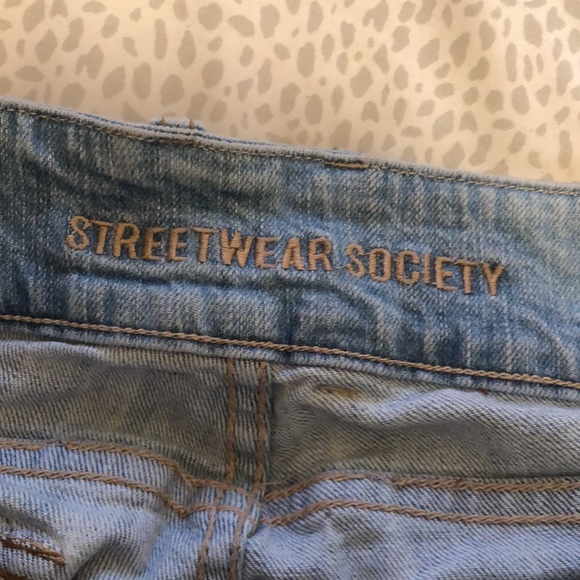 Y2K bell bottom jeans - needs zipper replaced - Picture 3 of 7